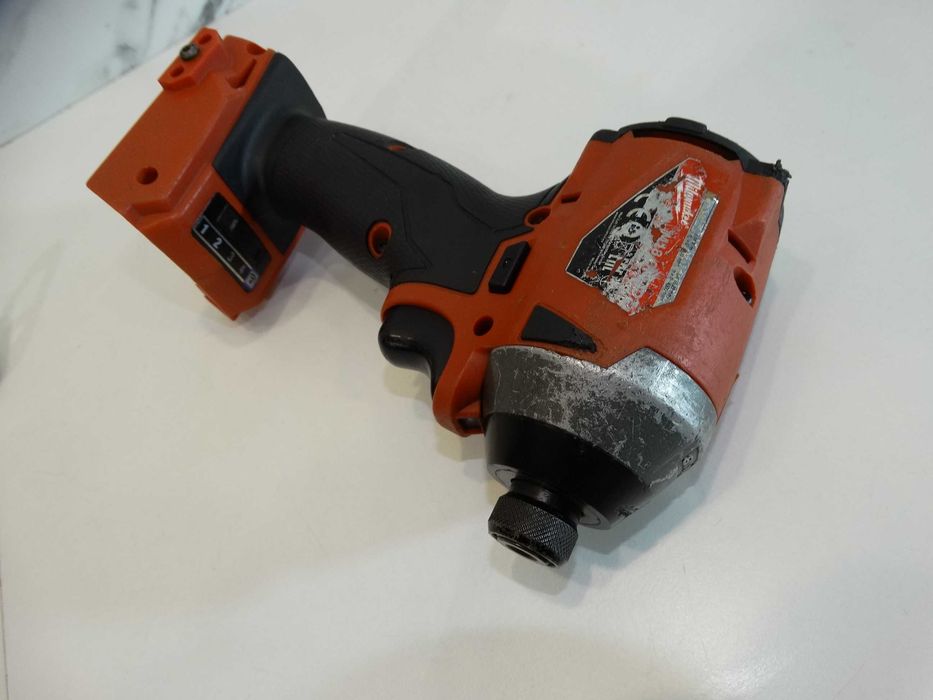 Milwaukee M18 FID 2 - Импакт драйвер