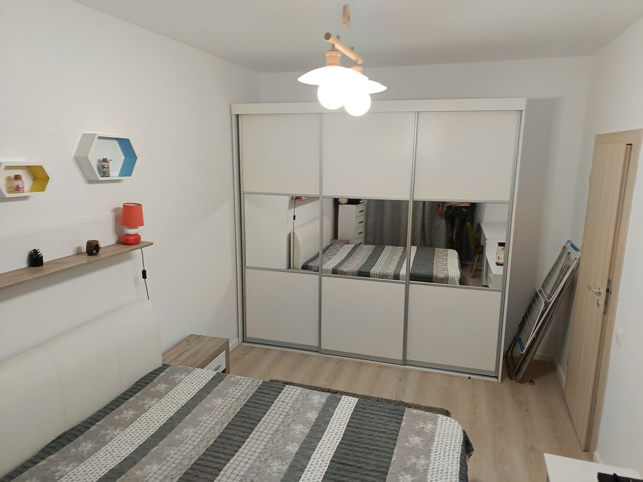 Închiriez apartament  2  camere bloc nou Constanta  Zona Tomis Nord pe termen lung