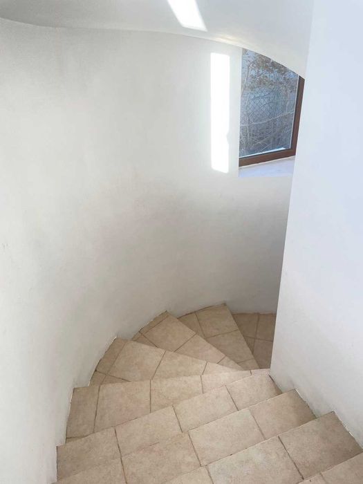 Дава се под наем Къща в Бургас, Център - 220 кв.м за 1300 € - Снимка #8