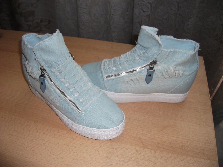 Новые ДЖИНСОВЫЕ КЕДЫ со вставной платформой, р 38-39.