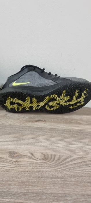 Оригинални NIKE  44 номер 28 см стелка