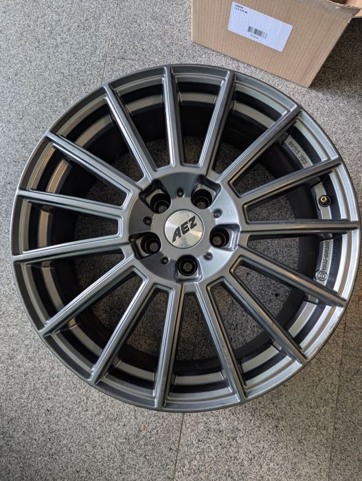 Джанти AEZ STEAM  8J/5x112x19 ET45