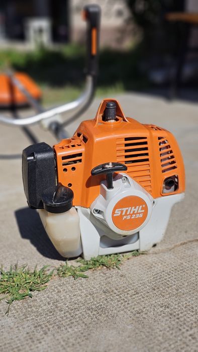 Motocoasa  STIHL FS 235