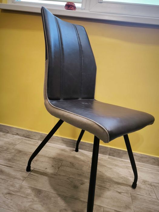 6 броя Трапезен/кухненски стол с размери 45/63/96