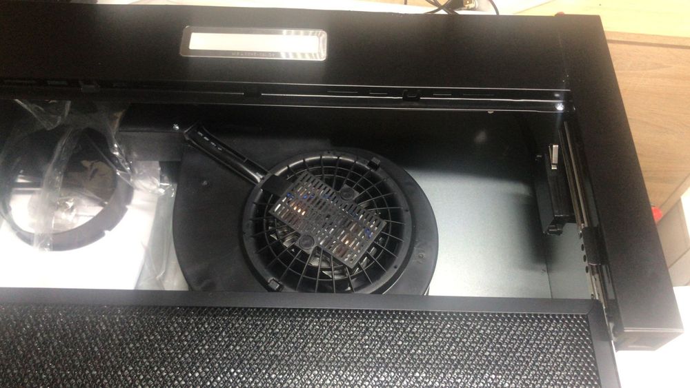 Вытяжка Dessus DH 601B