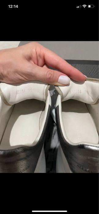 Sneakers din piele Alexander McQueen masura 39,5