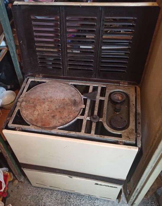 Нафтова печка Балкан