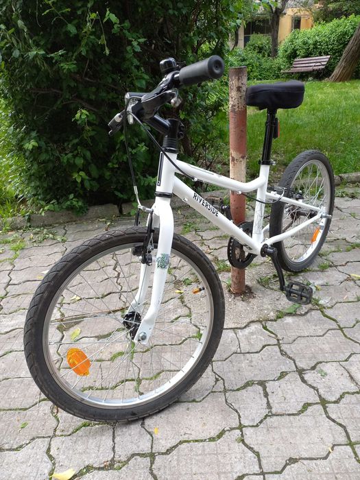 Vând bicicletă 20 "