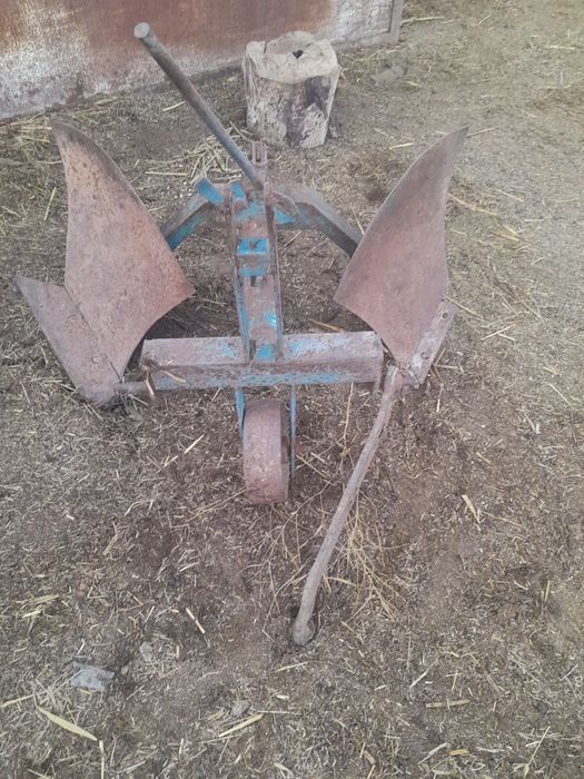 1 корпусный плук