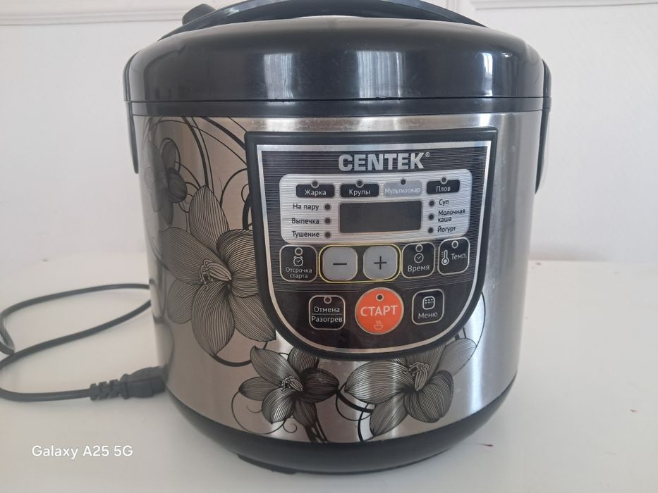 Мультиварка Centek CT-1498, б/у в отличном состоянии
