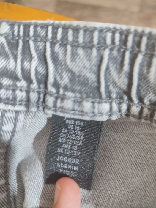 Детски дънки и блузи - момчешки