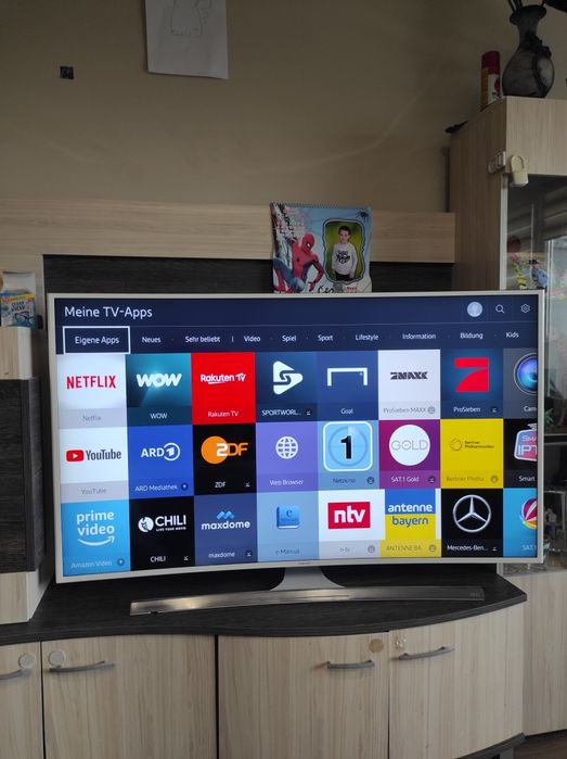 Смарт Телевизор SAMSUNG CURVED 55 инча Ultra HD 4K