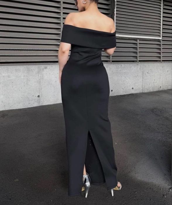 Официална рокля