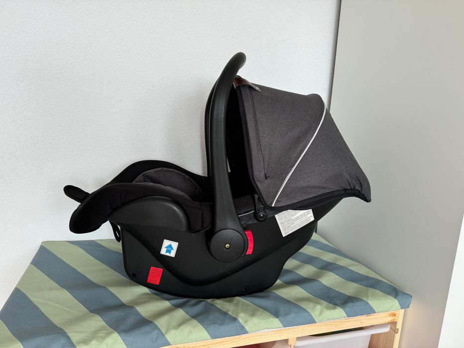 Chipolino Столче за кола с адаптор
Енигма (0-13кг) 2022