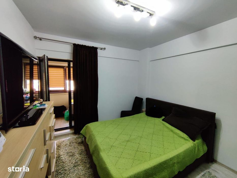Apartament 2 camere, balcon, loc de parcare, Constanța Sud
