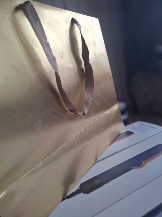 Дайсон фен, стайлер, расчески