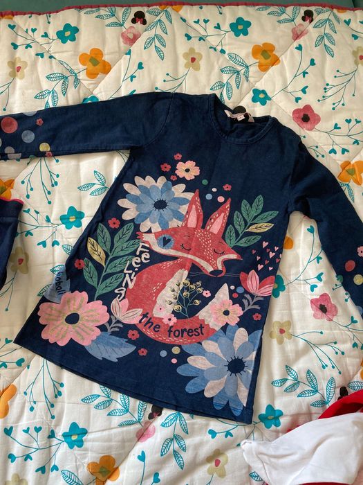 Нова блузка за момче и нов пантаон Benetton, лот къси п-ки