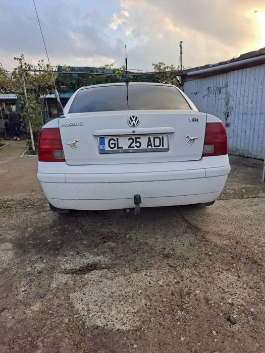 VOLKSWAGEN Passat 2000 — imagine 2