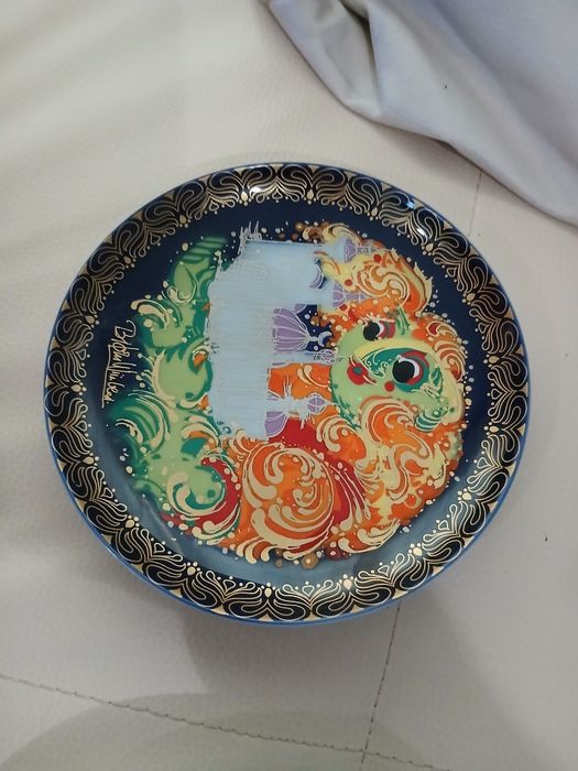 Farfurie decorativa colecția Aladin și lampa fermecata de Bjorn