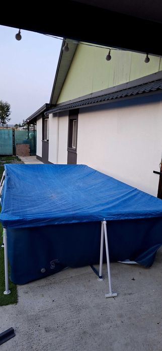 0752134933 Piscina cu tot cu pompa