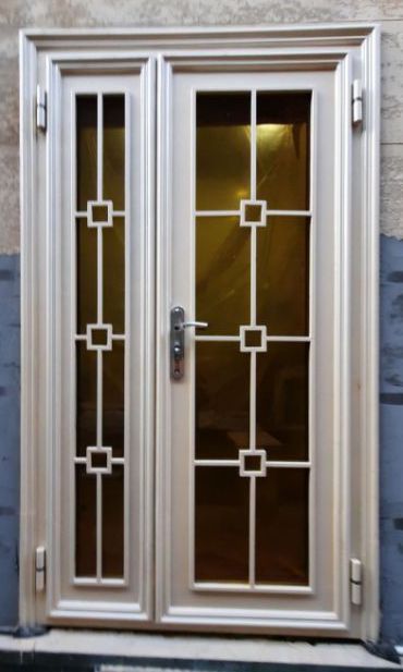 Железные двери в большом ассортименте.