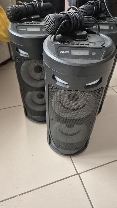 Колонка портативная.