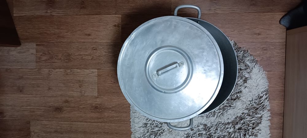 Продам кострюлю 50 литров