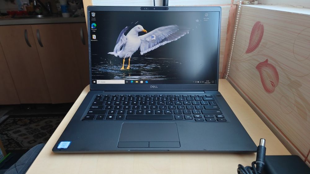 Laptop Dell 7400_i7 8665U__8GB DDR4__256GB SSD__14"FHD IPS + Office