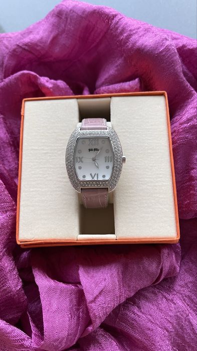 Дамски ръчен часовник