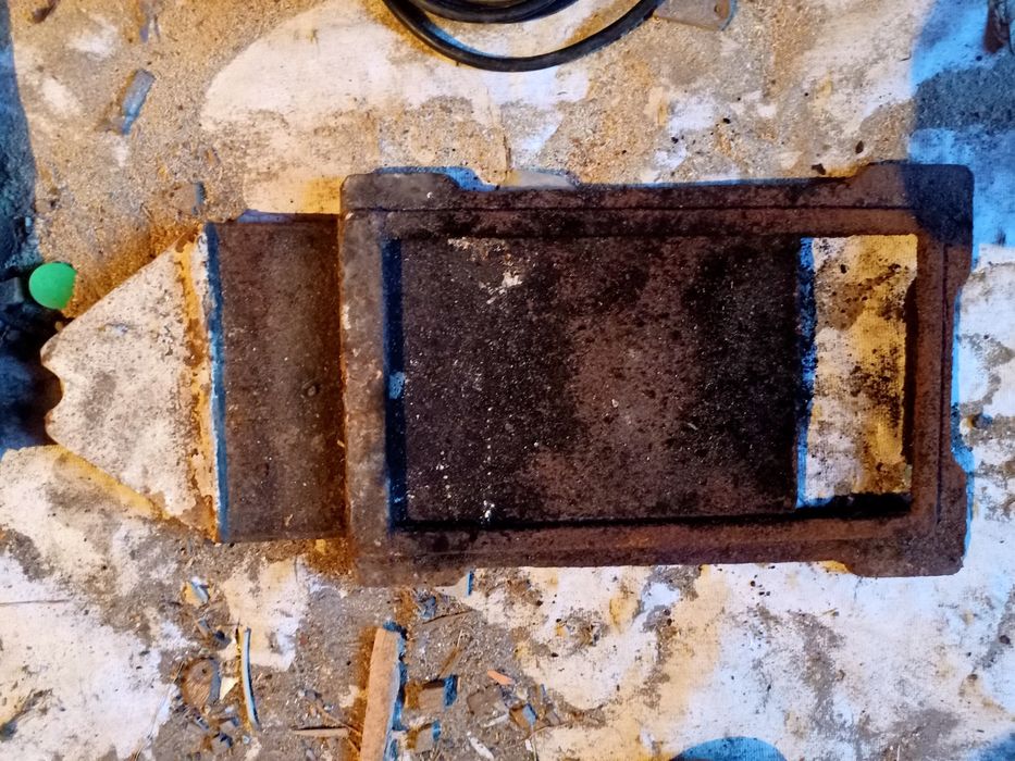 Продам дверки для печи