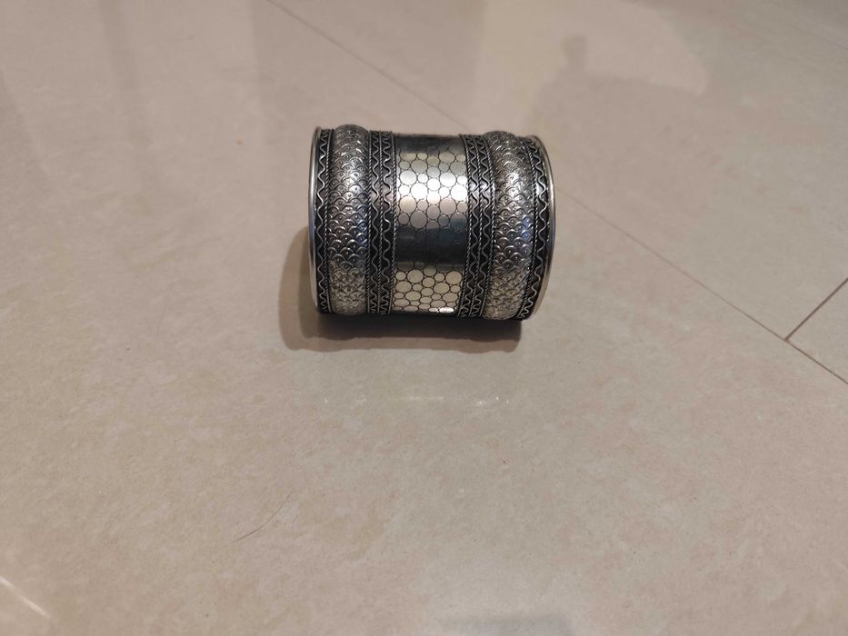 метална гривна в сребрист цвят "Bijou Brigitte"