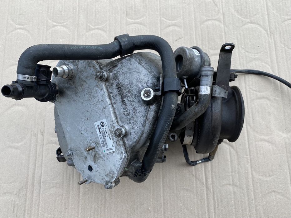 Turbo / Turbina BMW Seria 5 7 , X5 X6 M50 3.0 381 : 8506382