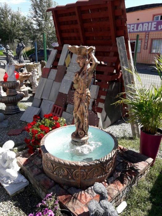 Fantana arteziana din beton,F2,fantani arteziene beton,ornament gradin