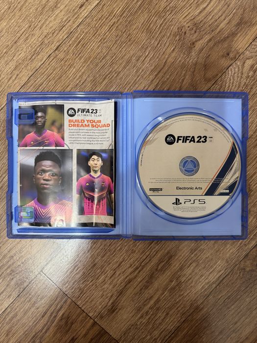 Продам игру на пс5 фифа