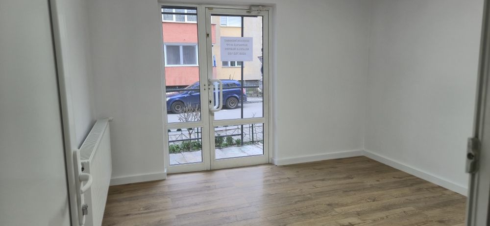 Inchiriez spatiu comercial