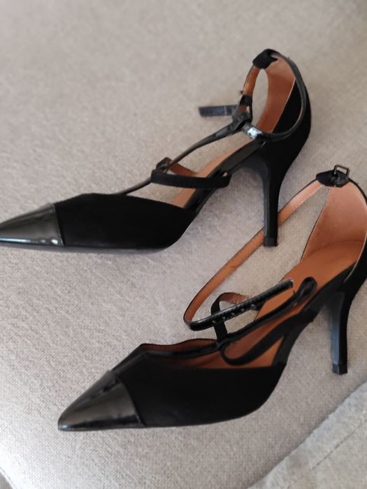 Прекрасни официални обувки 38