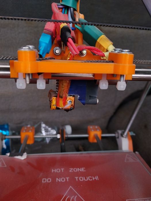 Продам 3 D принтер.