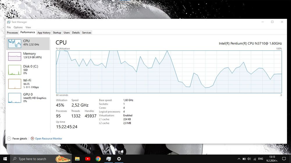 Лаптоп Dell Inspiron, 15.6" 240GB SSD 4GB RAM Bluetooth