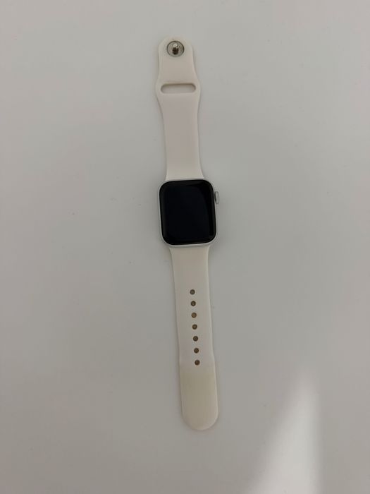 Apple Watch SE (generația a 2-a) GPS, 40 mm