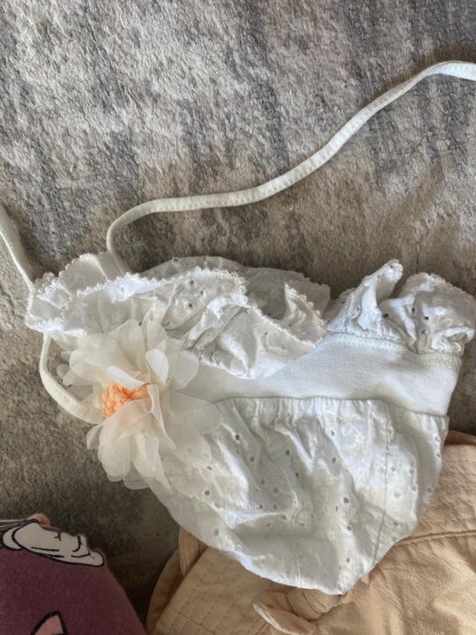 Детские вещи на девочку от нуля до года