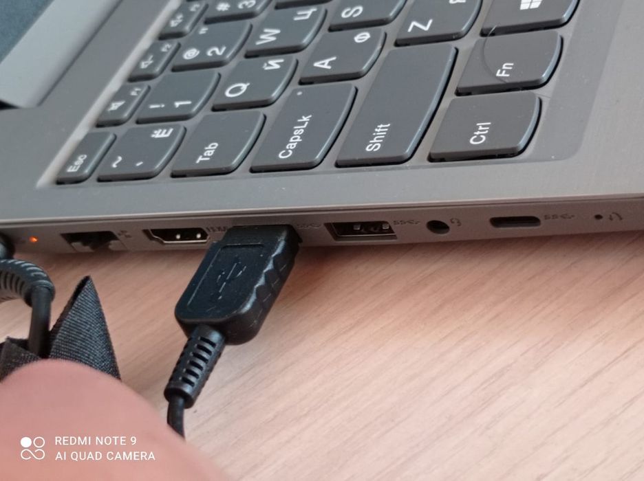 Продам новый ноутбук