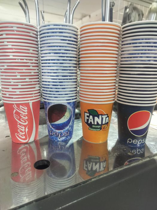 Одноразовая стакан