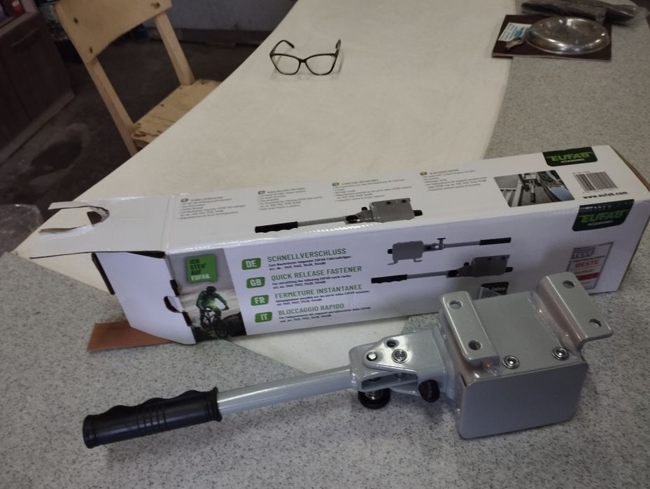 Закопчалка за багажник