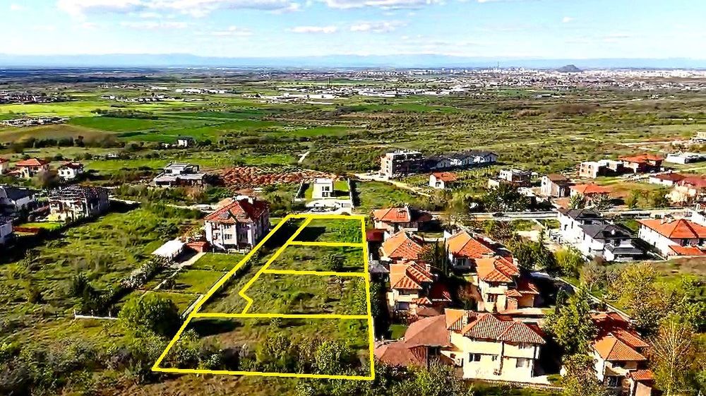 4 УПИ с ПУП на асфалтов път Марково-Първенец. Панорама. Ток и вода