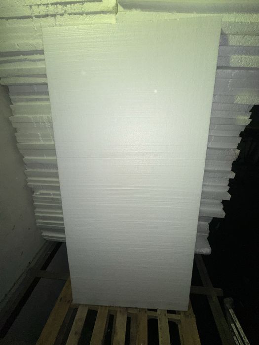 Продается пенопласт 5 ка