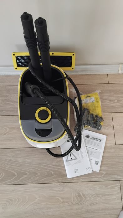Парочистачка Karcher SC 4 Deluxe, 1.513-460.0, 2000W, 3.5 бара, Загряване за 4 мин, НОВА.