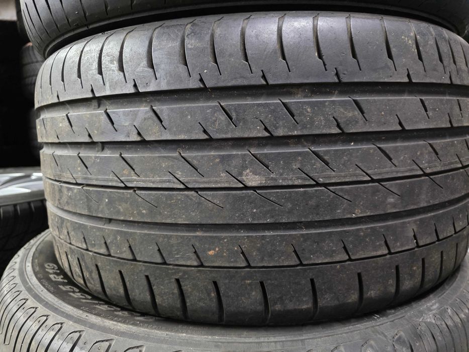 2бр Летни гуми 275 35 18 - Continental
