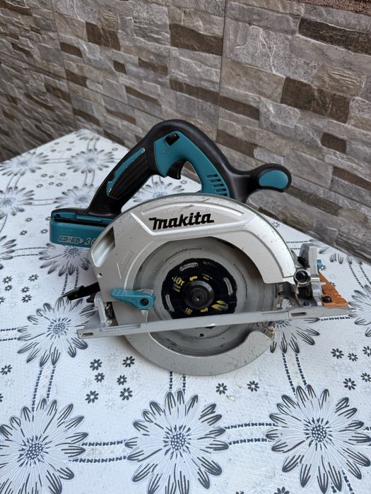 Акумулаторен ръчен циркуляр Makita DHS710Z Solo