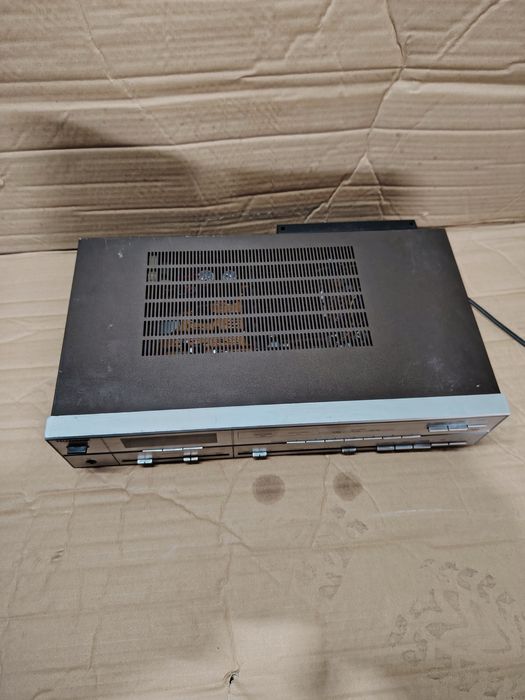 Amplificator cu radio