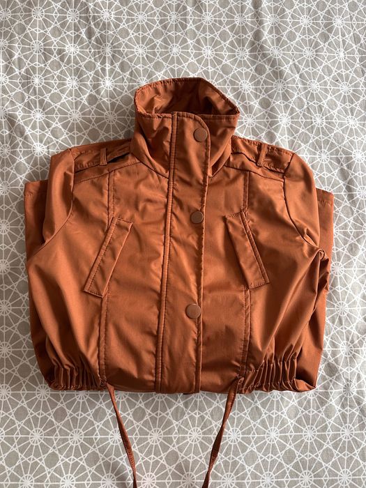 Дамско преходно яке